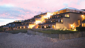 montauk yacht club gurneys