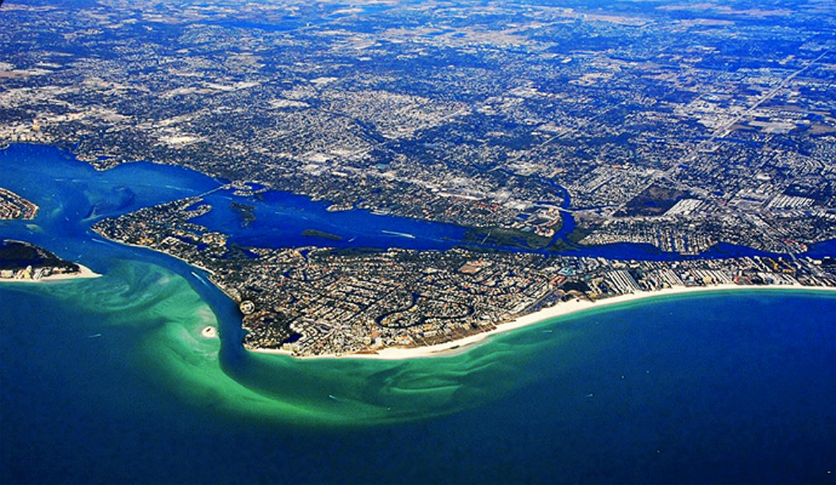 Aerial shot of the Florida Keys (Credit: Pixabay)