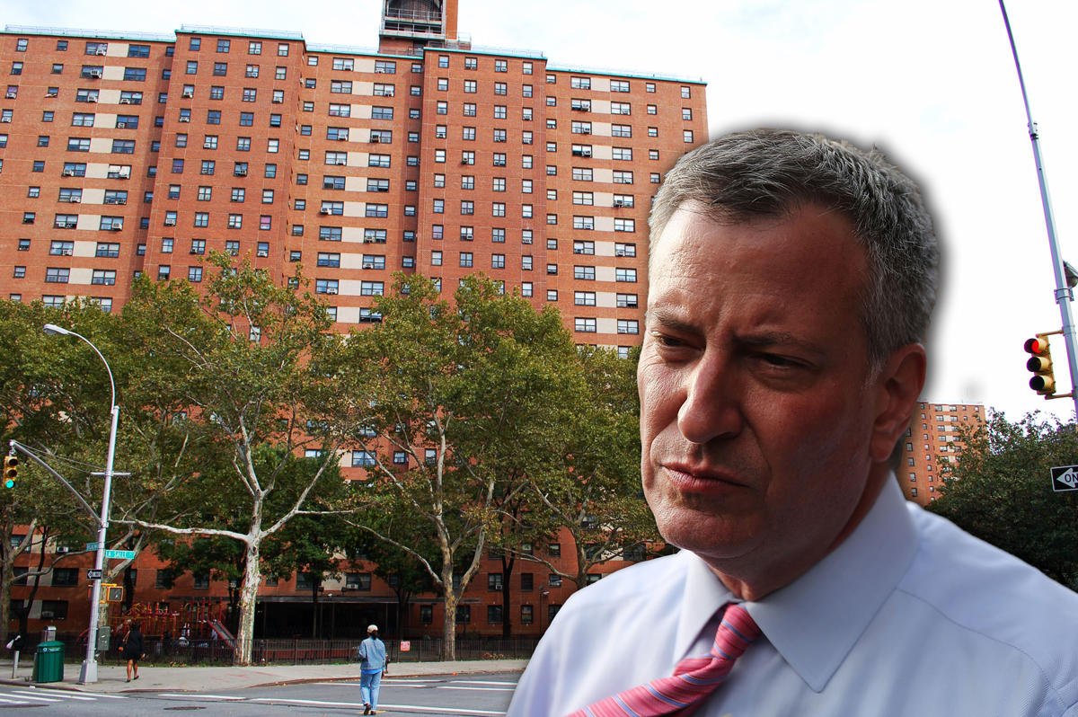 Mayor Bill de Blasio and NYCHA housing (Credit: Wikipedia)