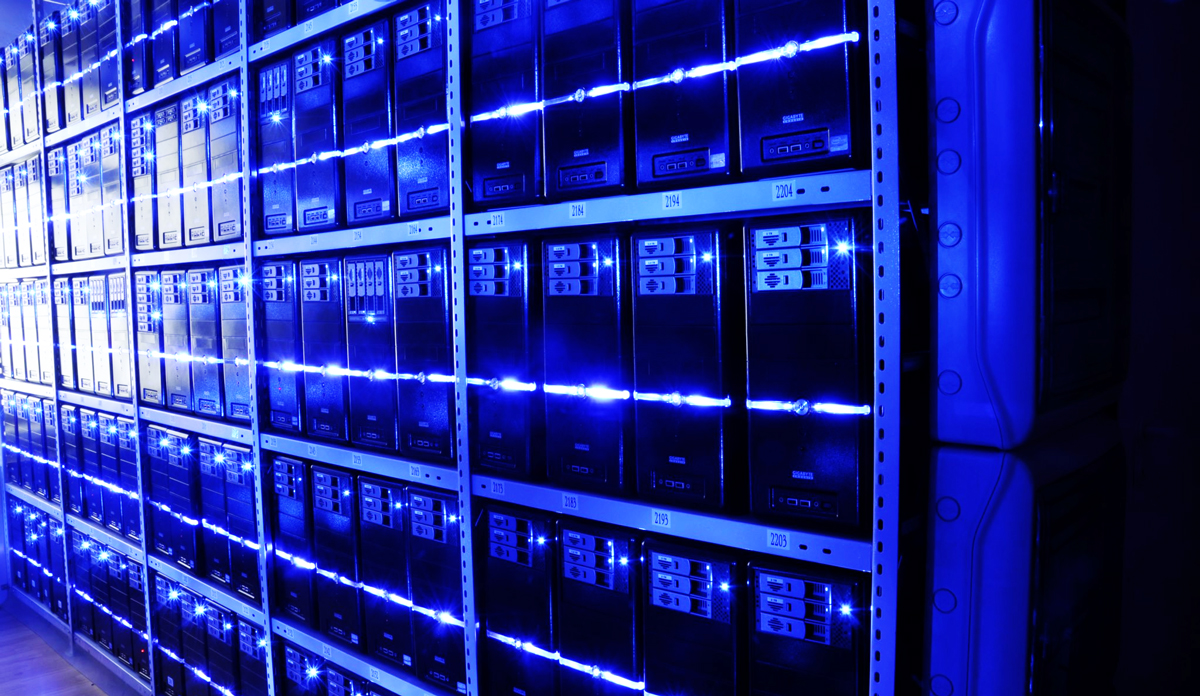 Servers in a data center, one of the sectors where specialty REITs are thriving