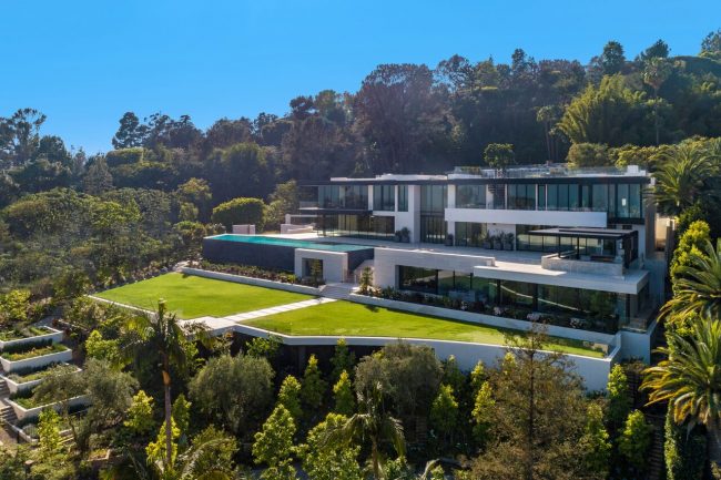 Real estate investor building behemoth Bel Air mansion - Curbed LA