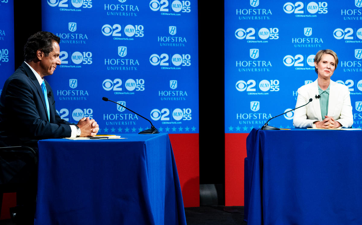 August 29: Governor Andrew Cuomo and primary opponent Cynthia Nixon wait for the start of their debate at Hofstra University (Credit: Getty)