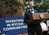 De Blasio defends NYCHA after it is accused of violating federal safety protocol