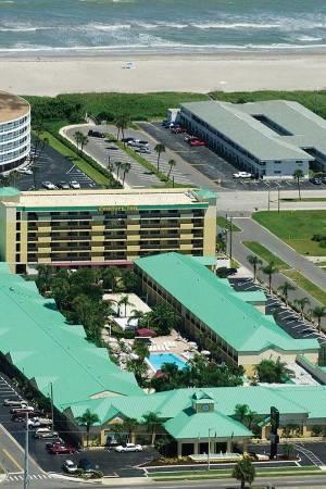 Quality Inn &amp; Suites hotel in Cocoa Beach