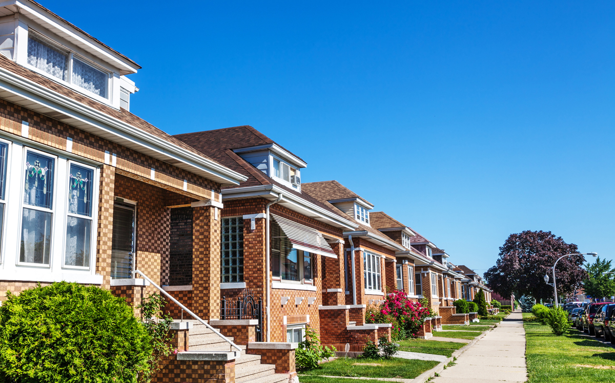 Bungalows in Chicago (Credit: iStock)