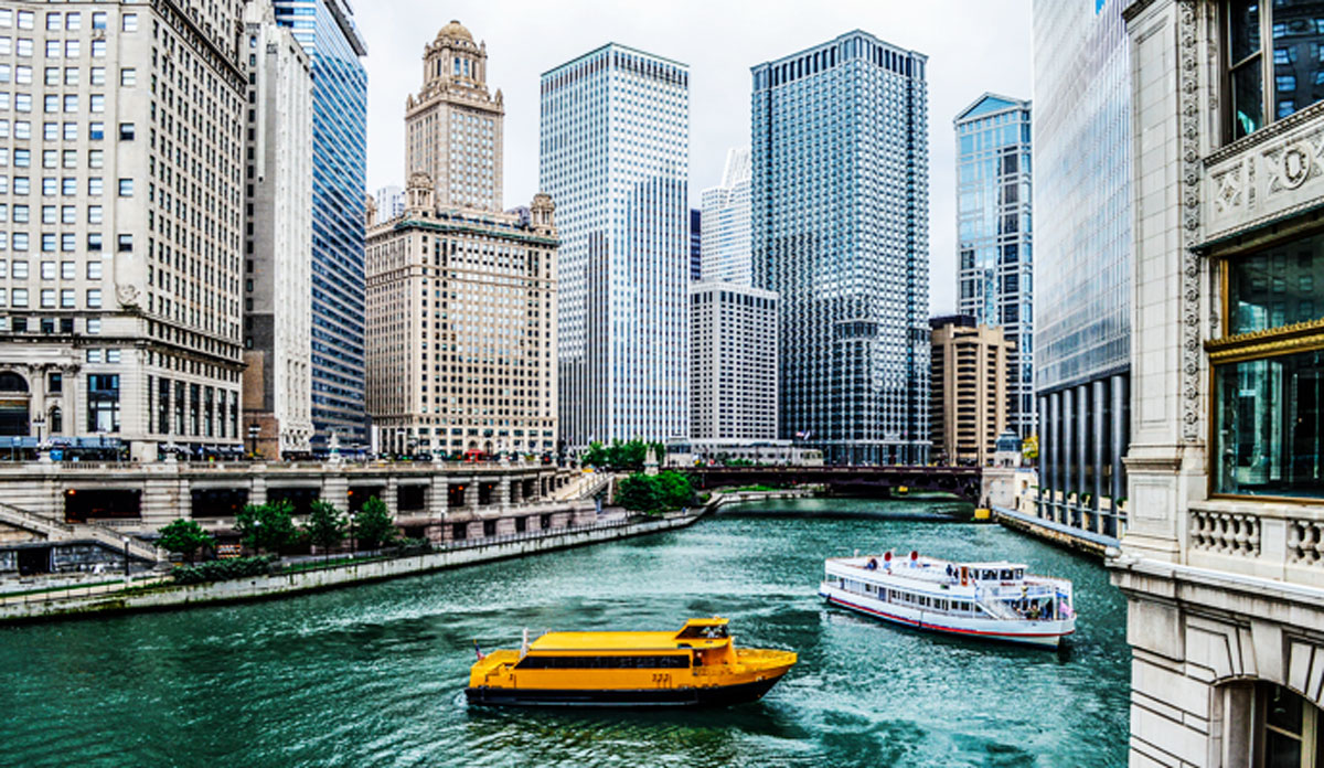 Chicago Urban Cityscape along the Chicago River (Credit: iStock)
