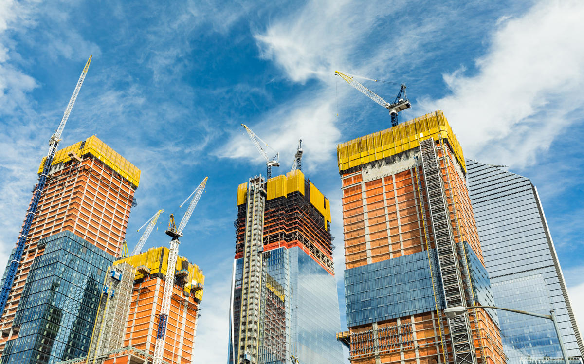 Apartment buildings under construction in New York City (Credit: iStock)