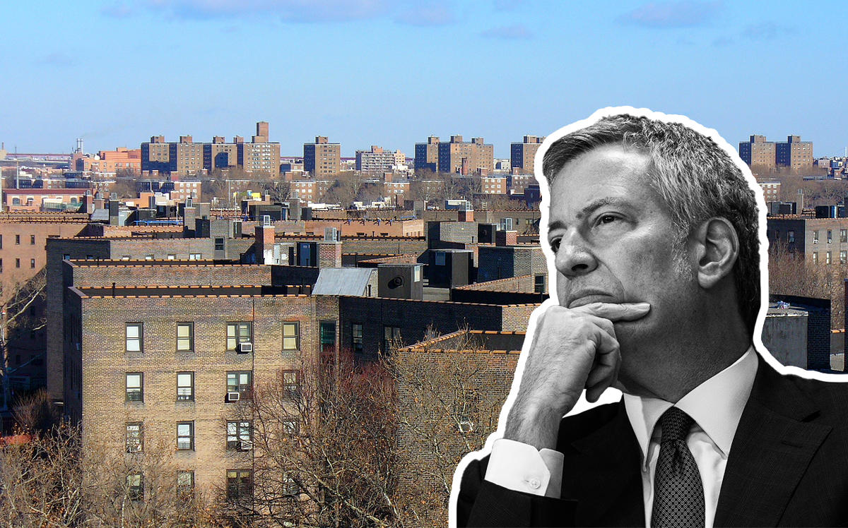 Bill de Blasio and the Queensbridge Houses in Queens (Credit: Getty Images and Wikipedia)