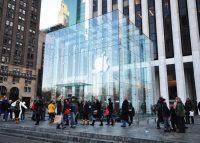 Apple closes most stores in effort to curb virus spread