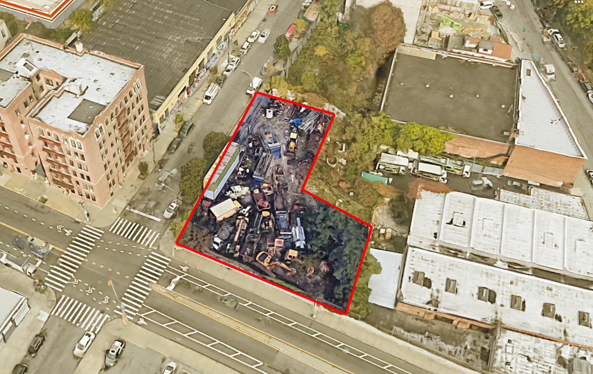 1760 Boone Avenue in the Bronx (Credit: Google Maps)