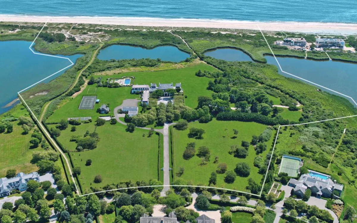 An aerial view of the Hamptons (Credit: Curbed NY)
