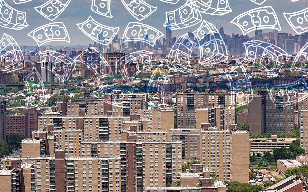 A wide shot of Starrett City in Brooklyn (Credit: Rockpoint Group)