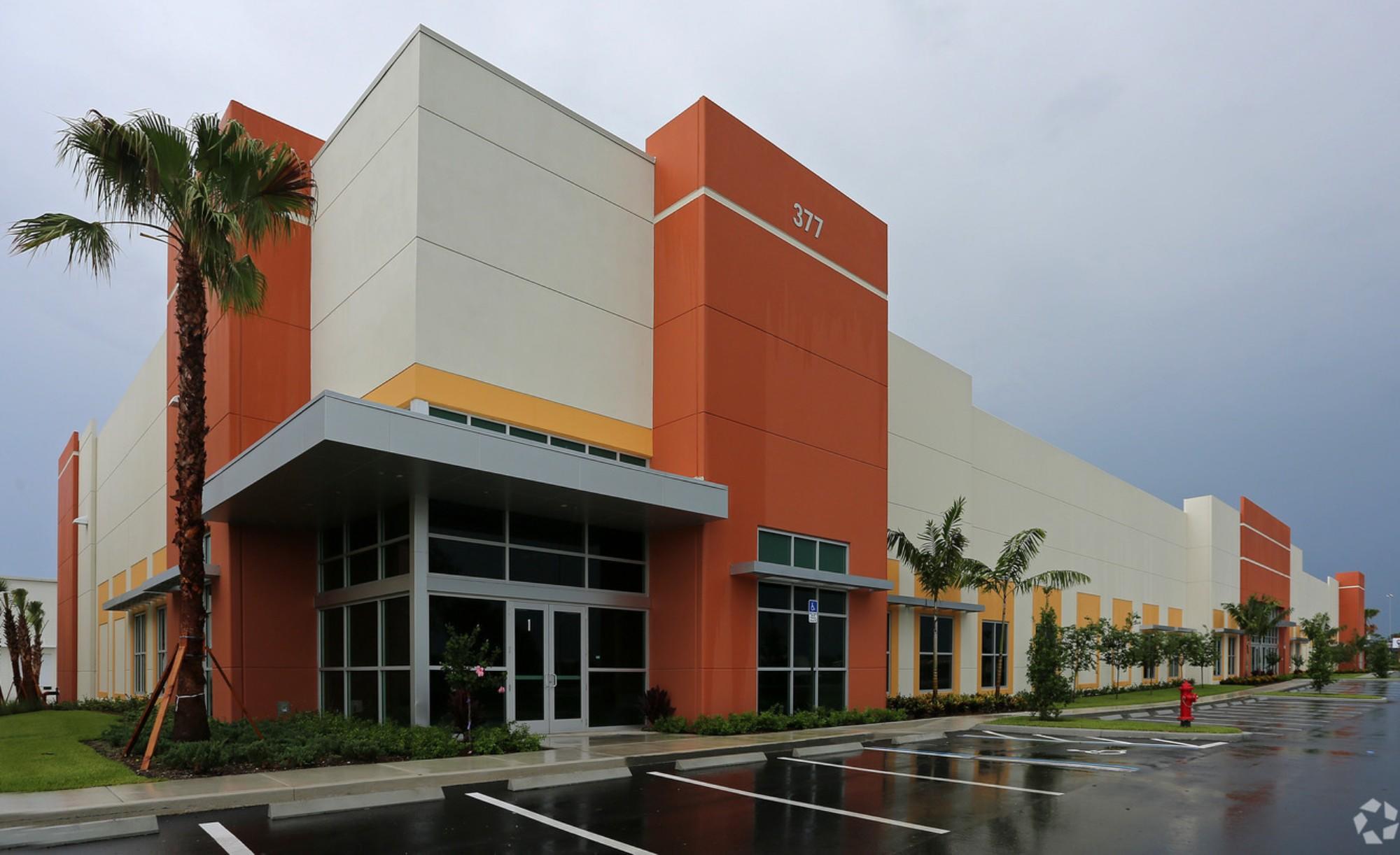 377 North Cleary Road in West Palm Beach (Credit: LoopNet)