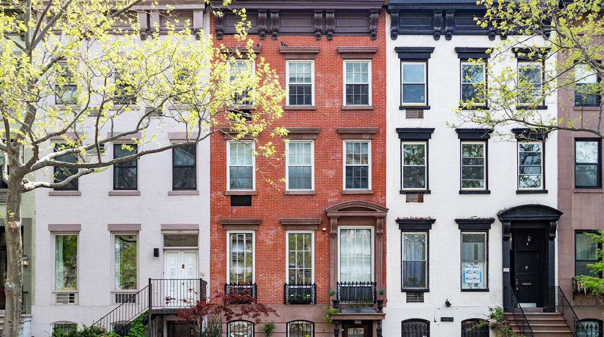 Townhouses spent an average of 187 days on the market in the second half of 2018. (Credit: iStock)
