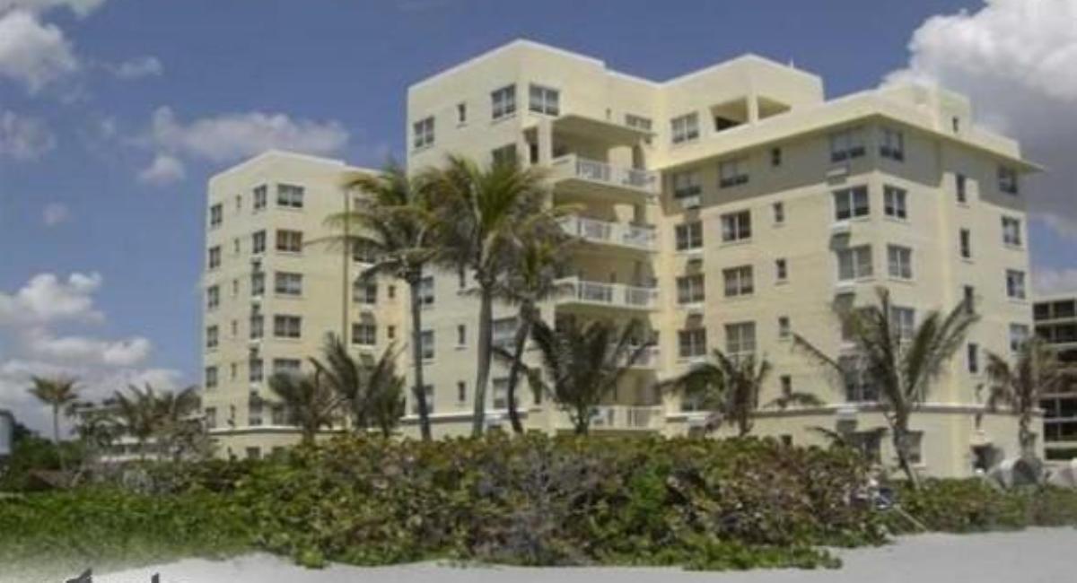 Ambassador Hotel Cooperative Apartments in Palm Beach (Credit: Condo.com)