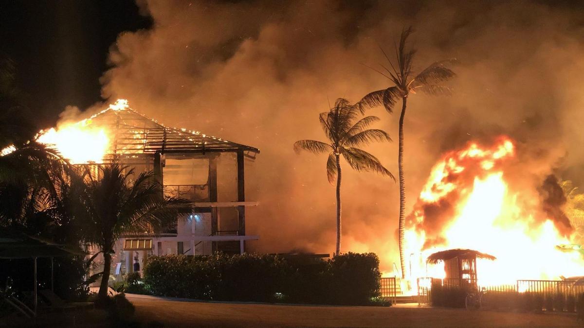 Bungalows Key Largo fire started early Sunday morning. (Credit: Sun-Sentinel)
