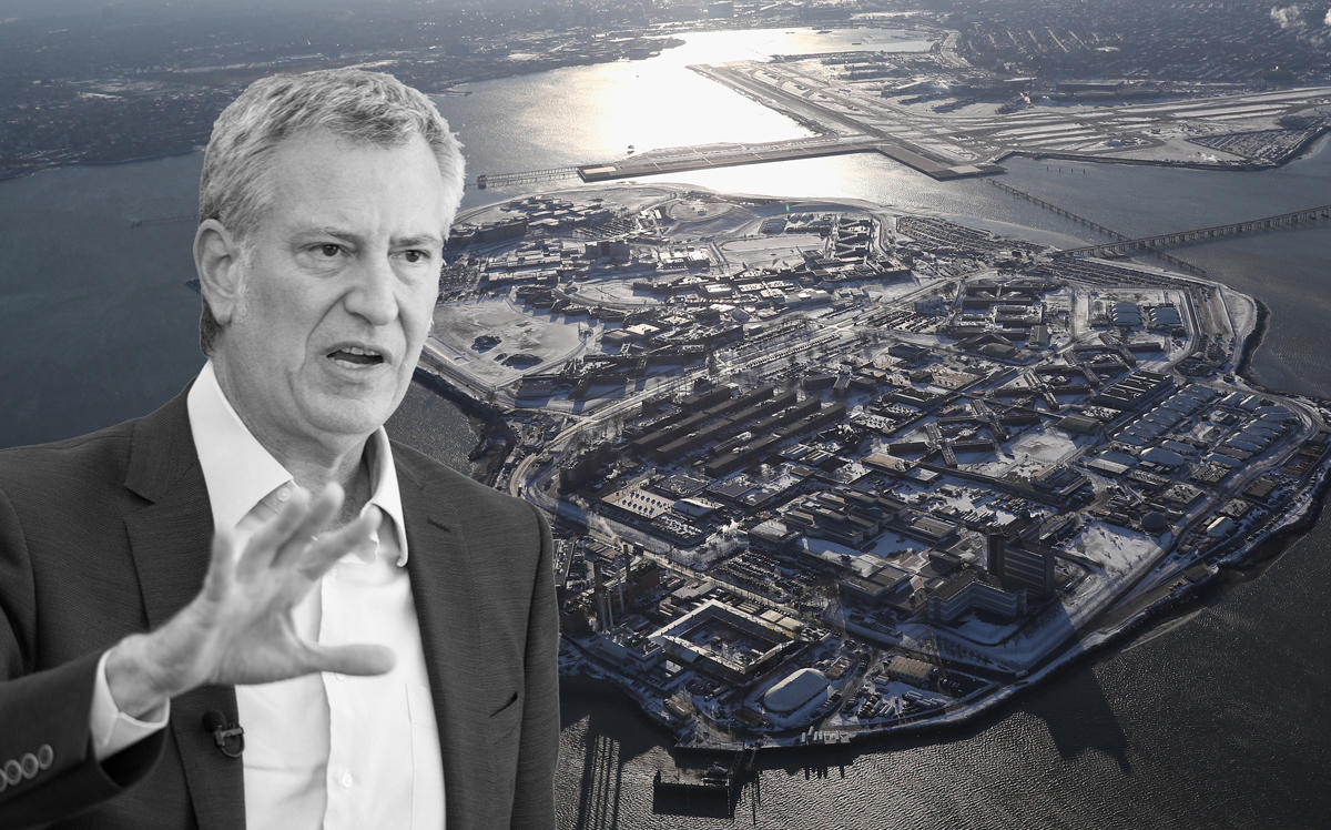 Mayor Bill de Blasio and Rikers Island (Credit: Getty Images)