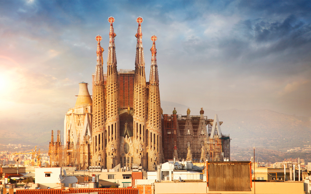 Sagrada Familia Cathedral in Barcelona (Credit: iStock)