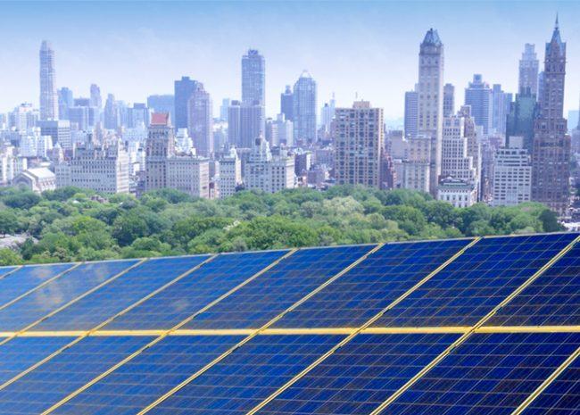 More and more homes across New York City are turning to solar power (Credit: iStock)