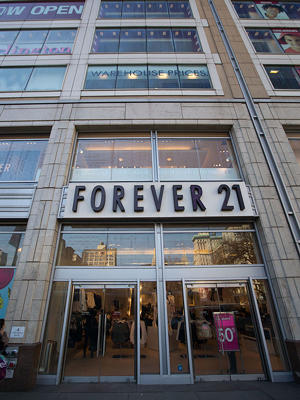 Forever 21 at 4 Union Square South (Credit: Getty Images)