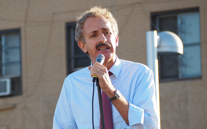 LA City Attorney Mike Feuer at a rally in South LA last year