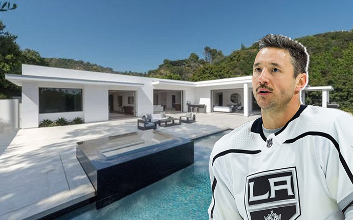 A home for Ilya Kovalchuk when he hangs up the skates (Credit: Redfin and Getty Images)