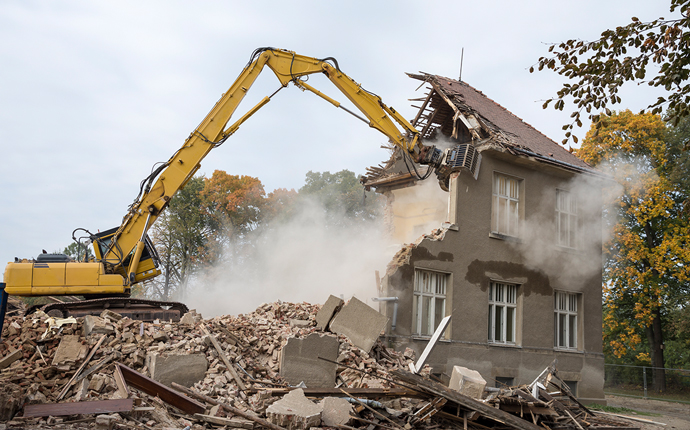Old home being torn down (Credit: iStock)