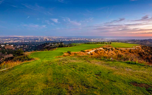 157-acre Mountain of Beverly Hills
