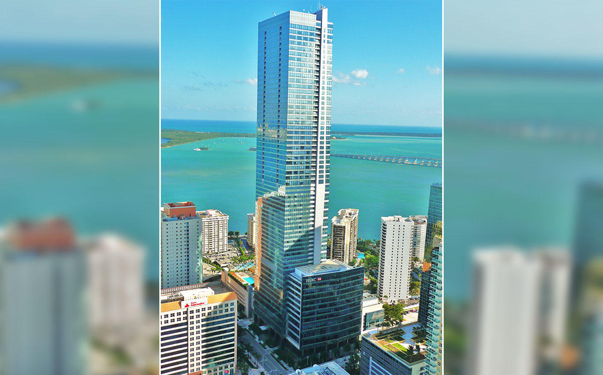 Four Seasons Hotel Miami at 1435 Brickell Avenue (Credit: Averette/Wikipedia)