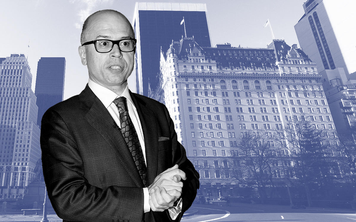 Plaza Hotel managing director George Cozonis with the Plaza Hotel at 768 5th Avenue (Credit: Cozonis by Fernanda Calfat/Getty Images)