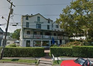 Sheldon Solow's son buys Shelter Island hotel at auction