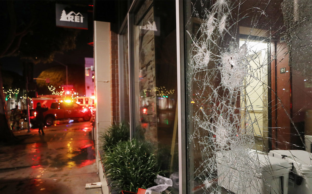 Shops were looted in Santa Monica (Credit: Mario Tama/Getty Images)