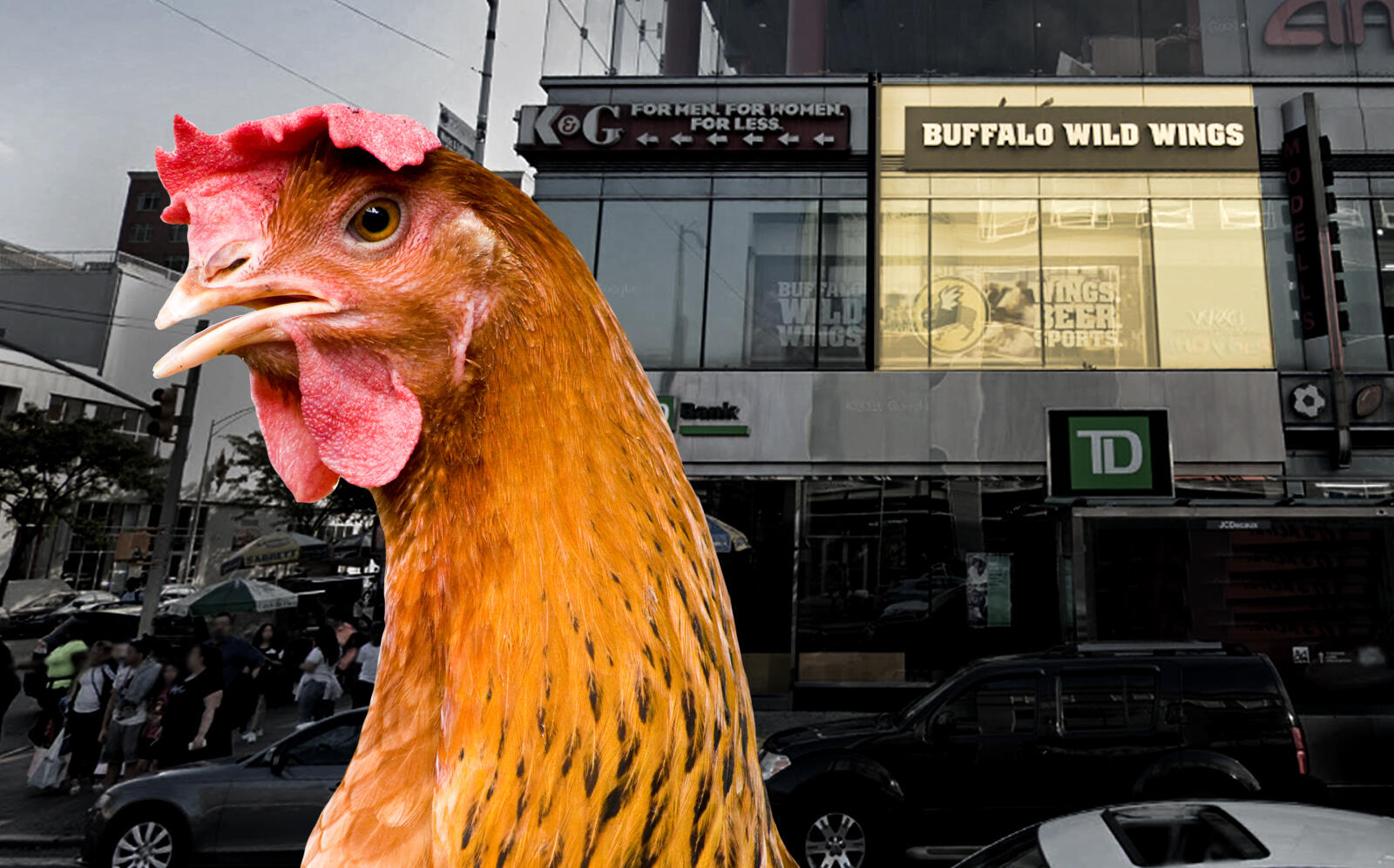 The 300 West 125th Street location of Buffalo Wild Wings is closing for good. (Google Maps, Getty)