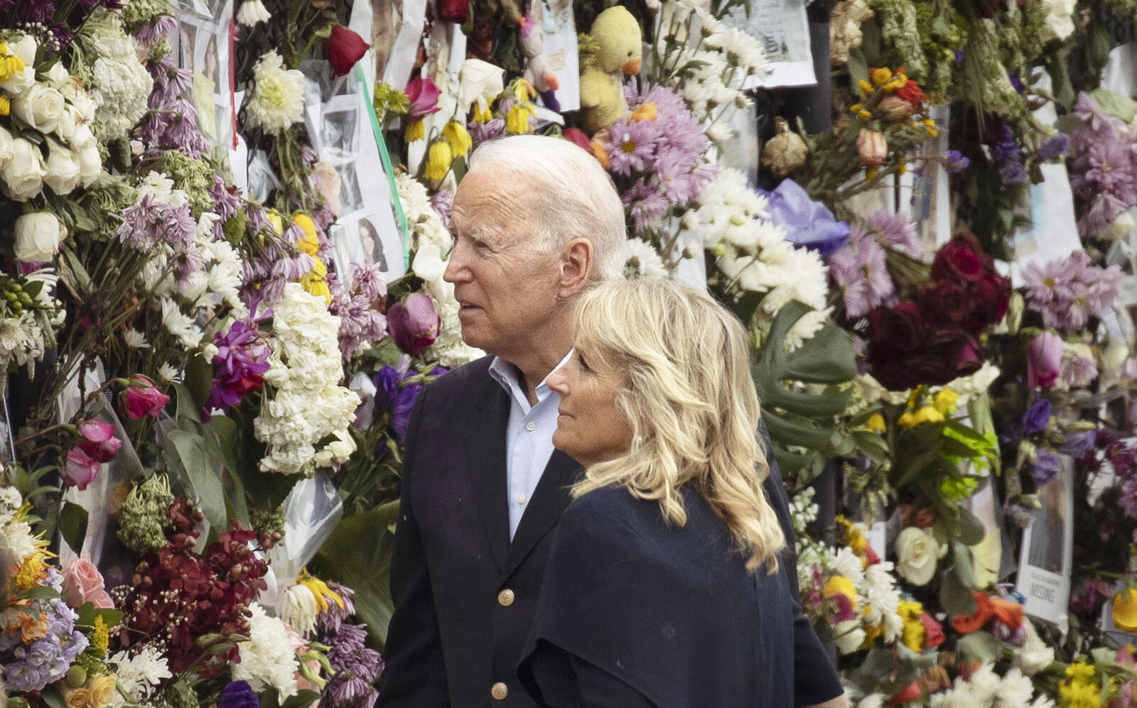 U.S. President Joe Biden and first lady Jill Biden in Surfside at a memorial for people lost since the partial collapse of the Champlain Towers South condo building (Getty)