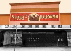 From suits to costumes: Former Barneys on Seventh Avenue to be Spirit Halloween