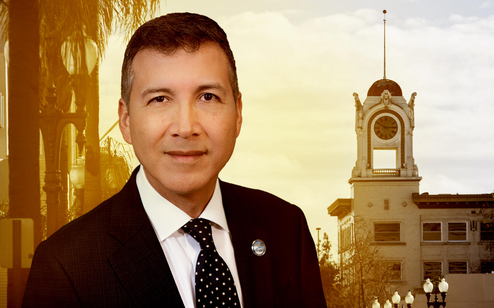 Santa Ana Mayor Vicente Sarmiento (City of Santa Ana, Getty)