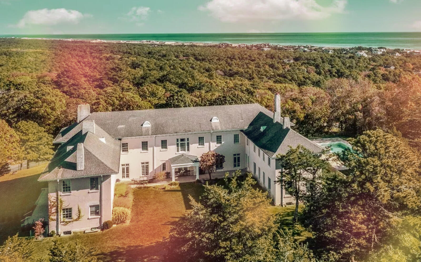 The $18 million mansion (Sotheby's International Realty)