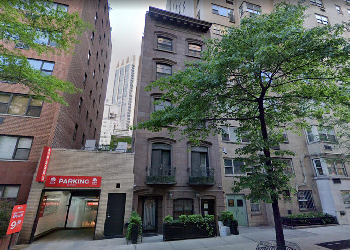 Suit: Murray Hill townhouse home to gambling, prostitution