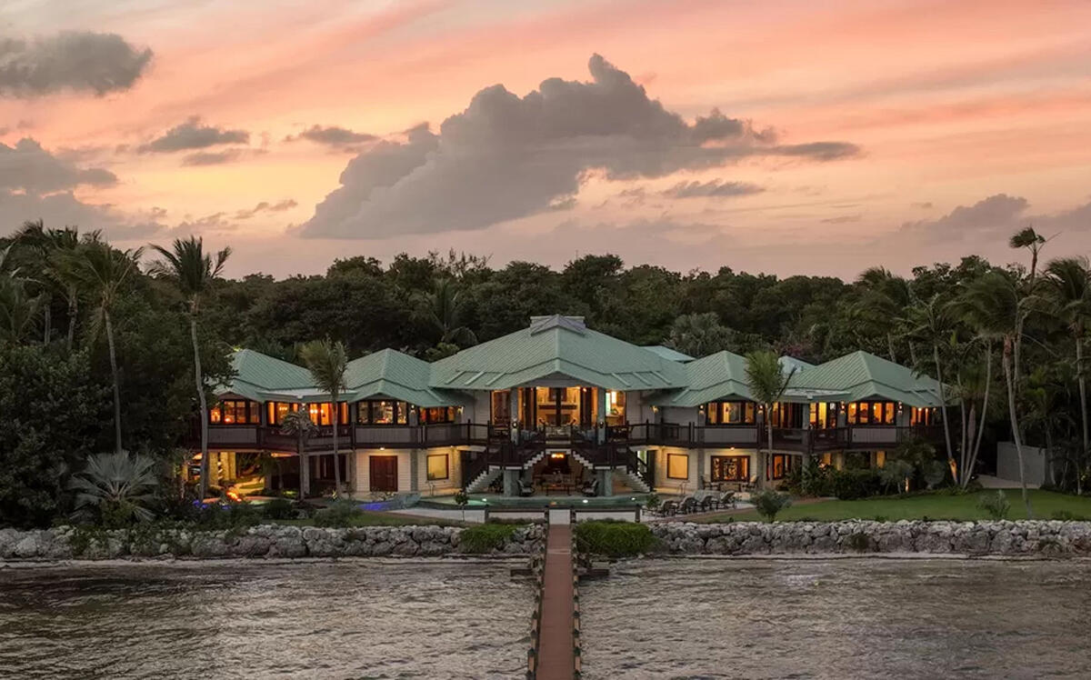 Jon Landau's home in Plantation Key is on the market for $14M. (Trulia)