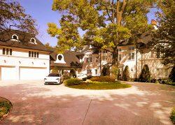 Kenilworth mansion hits the market at rare $14M asking price