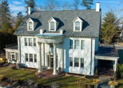 Taylor Swifts's childhood home in Pennsylvania on market for $1M