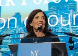 At REBNY gala, Hochul pledges to “support” real estate