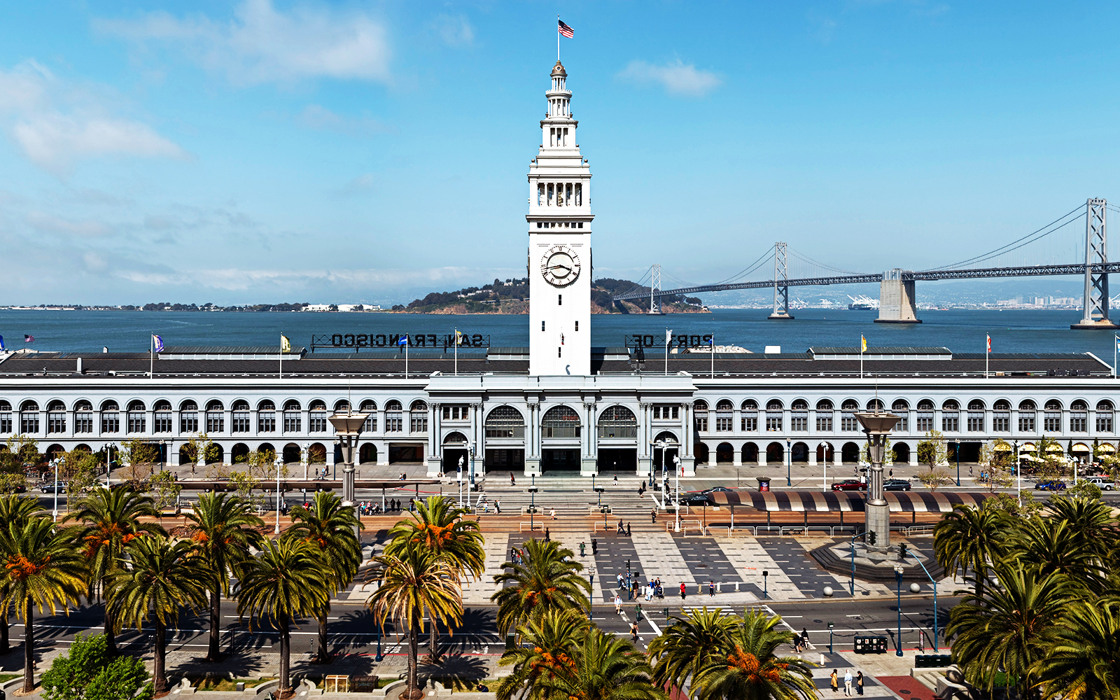 San Francisco Ferry Building (JaGa - CC BY-SA 4.0 - via Wikimedia Commons)