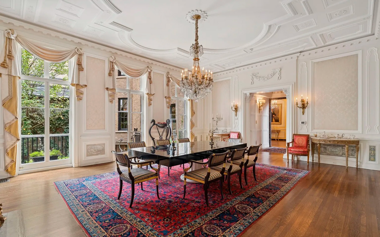 Rare Property in Chicago’s Gold Coast Listed for $21 Million