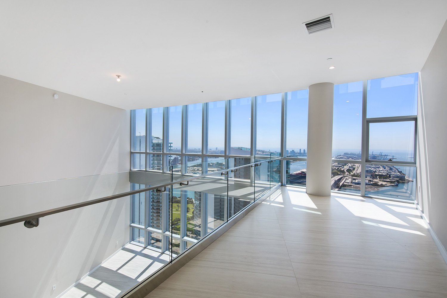 Paramount Miami Worldcenter