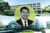 Peninsula Land & Capital CEO Roger Fields with 2001 and 2005 Gateway Place in San Jose